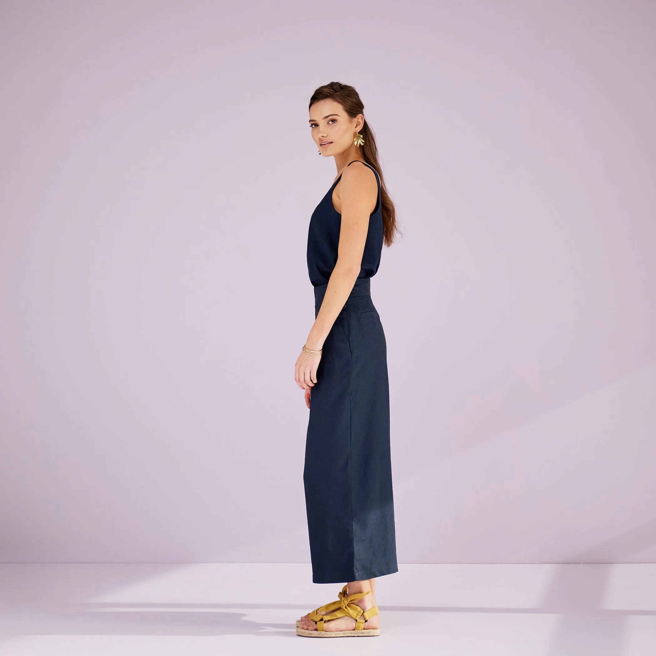 Linen Classic Cami - Navy
