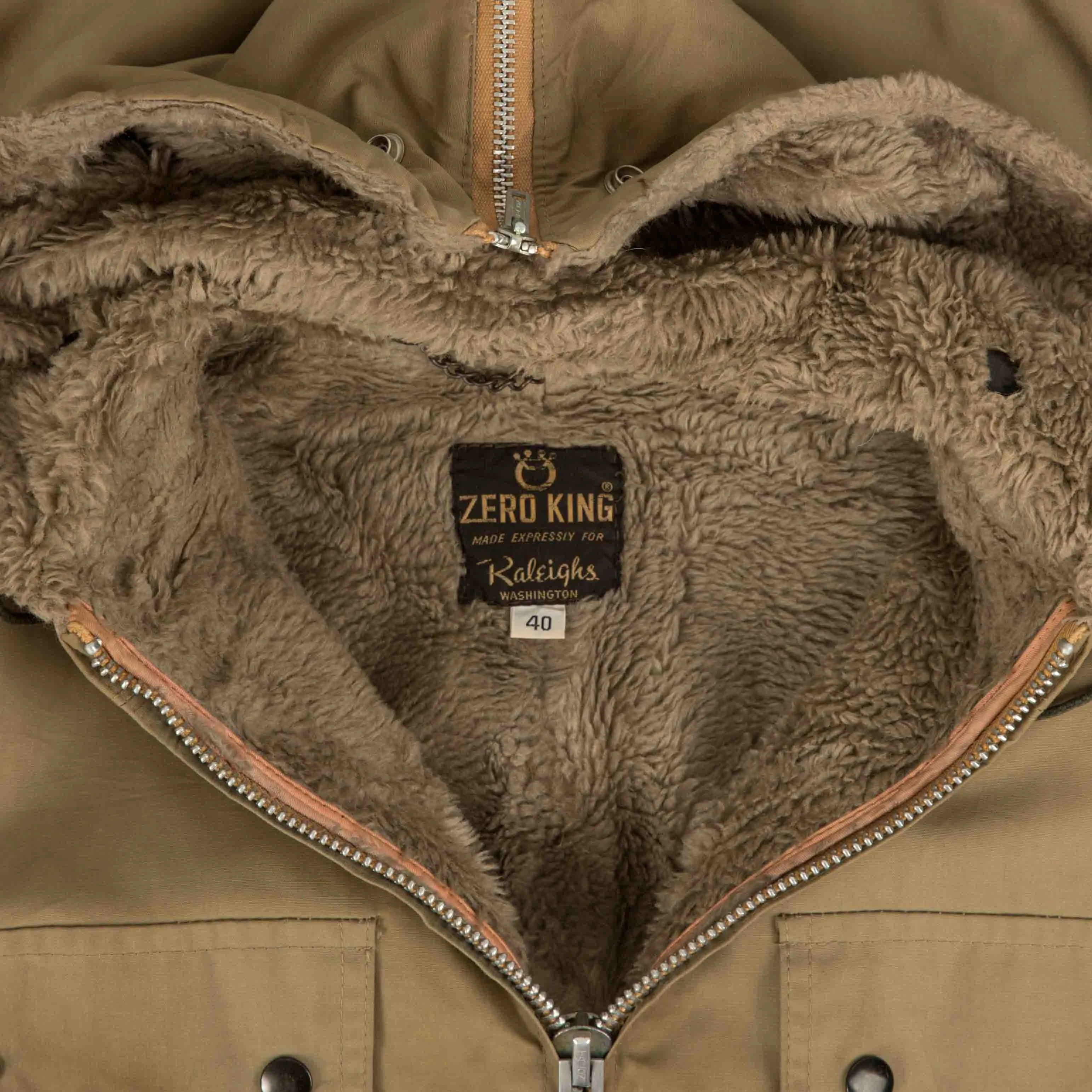 MEN'S VINTAGE 1980S SHERPA LINED HOODED PARKA JACKET - MEDIUM